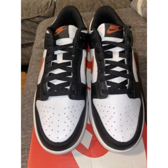 DS Nike Dunk Low Retro Shoes White Dragon Red Black DV0833-108 Men's Size 8.5 - Picture 2 of 7